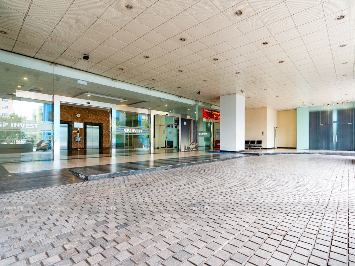 Khu vực lối vào sảnh toà nhà GP Invest Building