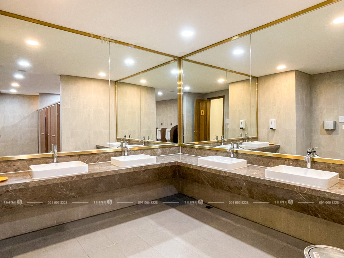 Khu vực nhà vệ sinh Sun Grand City