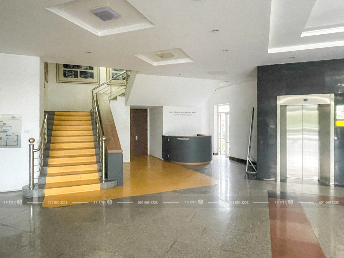 Khu vực sảnh Toà nhà Hội nhà báo Việt Nam
