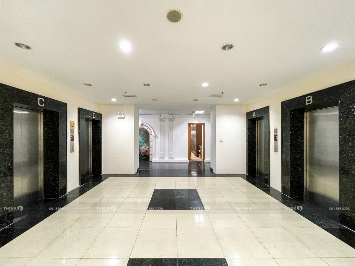Khu vực sảnh thang máy FLC Landmark Tower