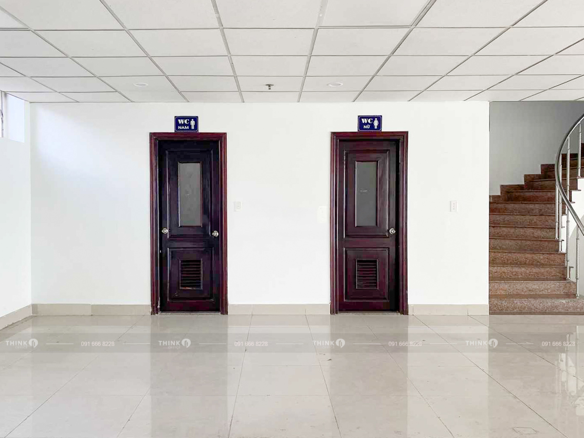 Khu vực vệ sinh toà nhà Bảo Anh Building Trần Thái Tông