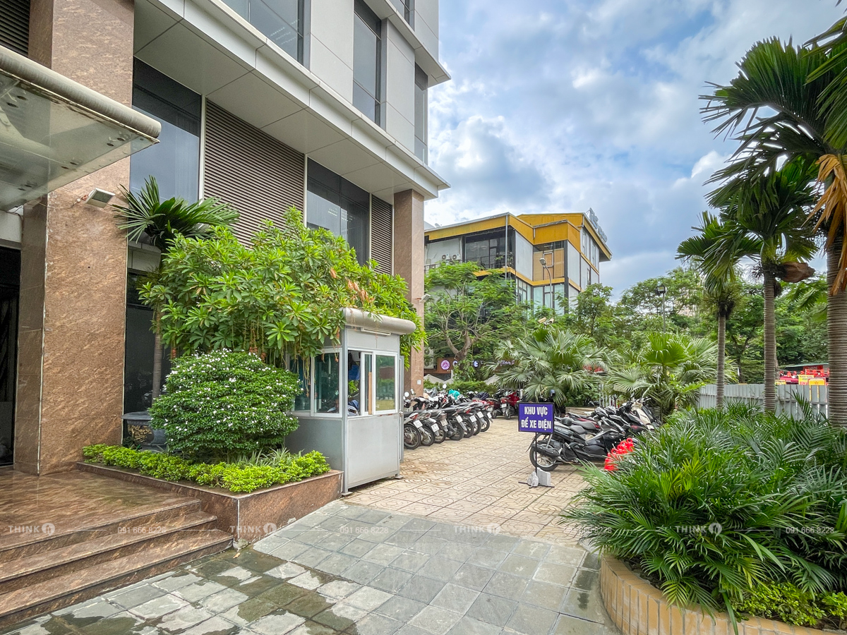 Khuôn viên để xe toà nhà AC Building Duy Tân