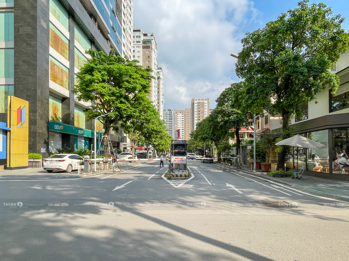 Lối vào khu vực để xe toà nhà Hapulico Center Building