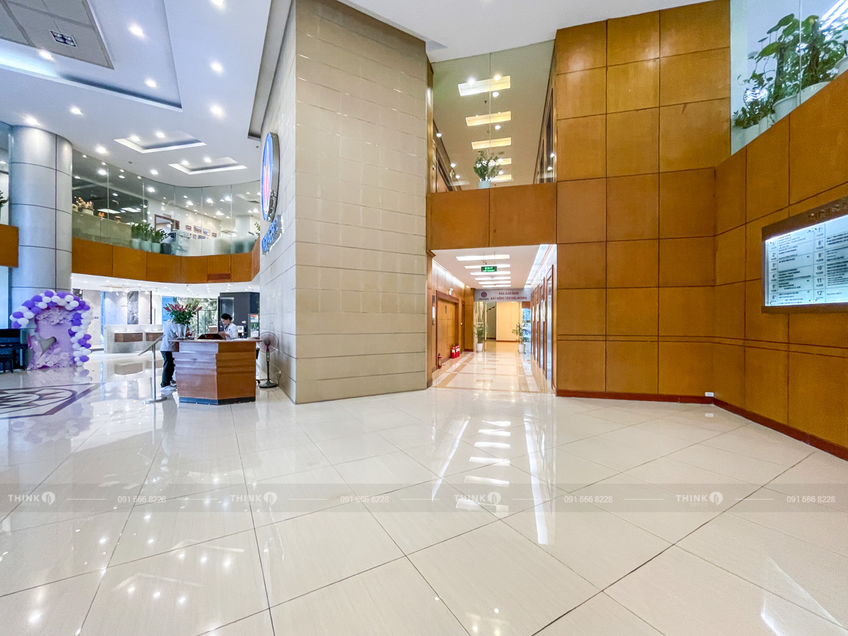 Lối vào khu vực sảnh thang máy Viglacera Tower