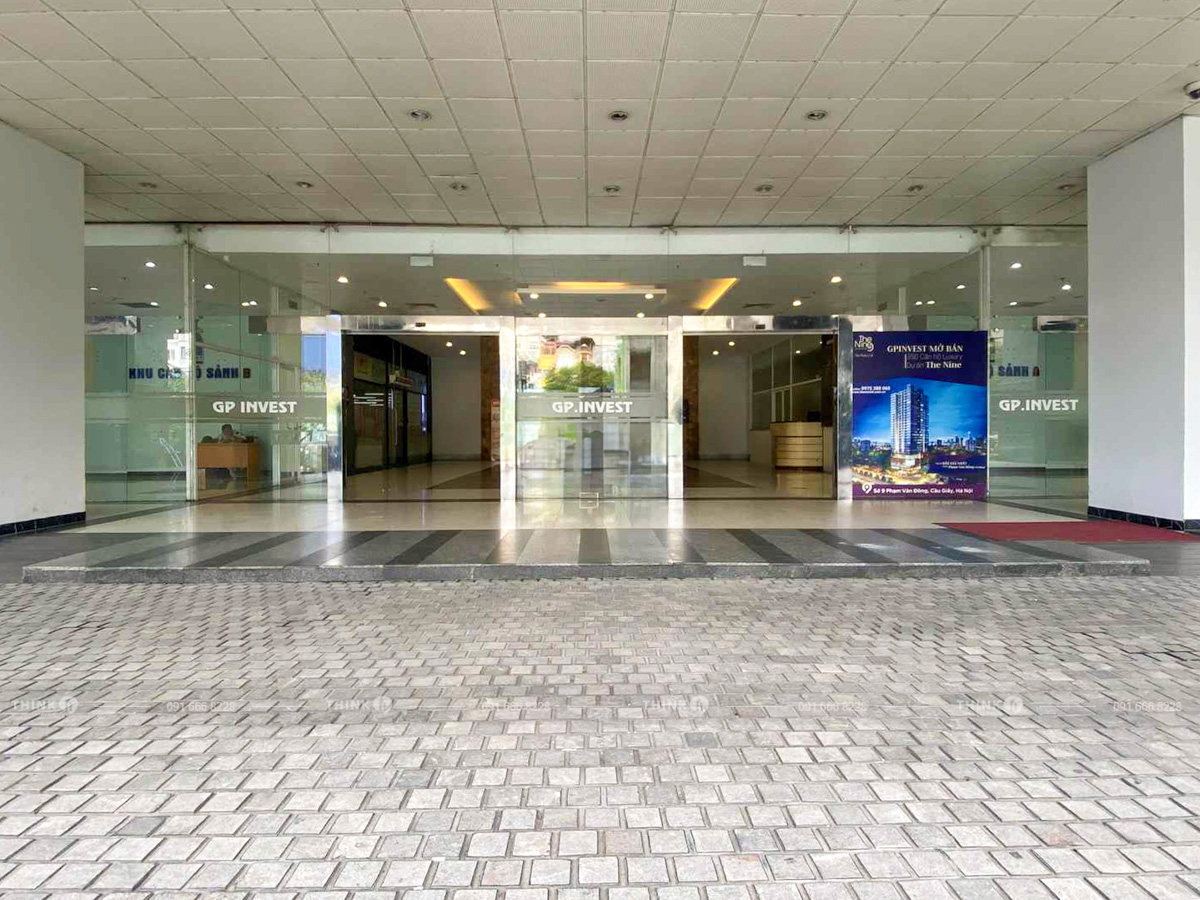 Lối vào sảnh toà nhà GP Invest Building