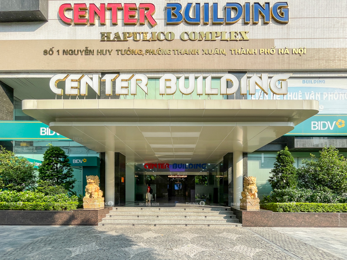 Lối vào sảnh toà nhà Hapulico Center Building