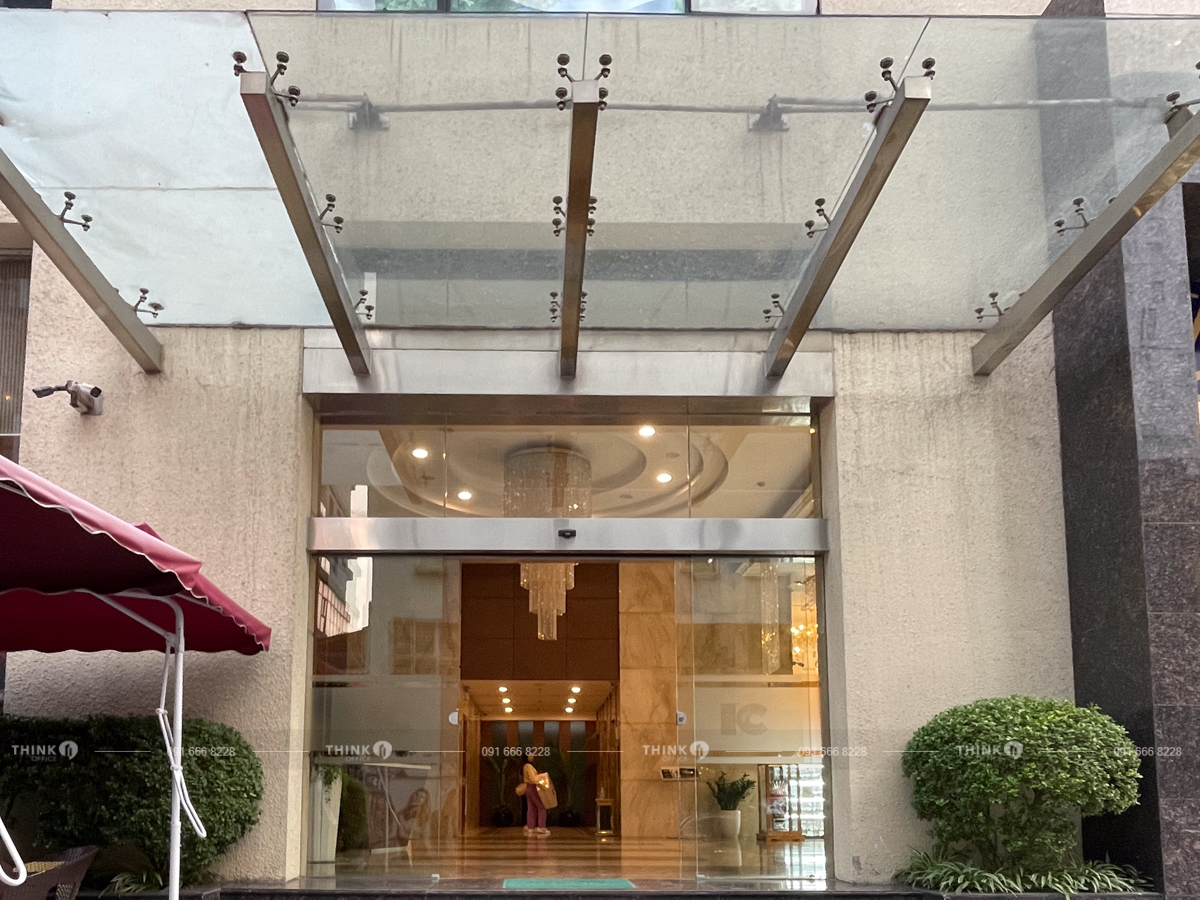 Lối vào sảnh toà nhà IC Building