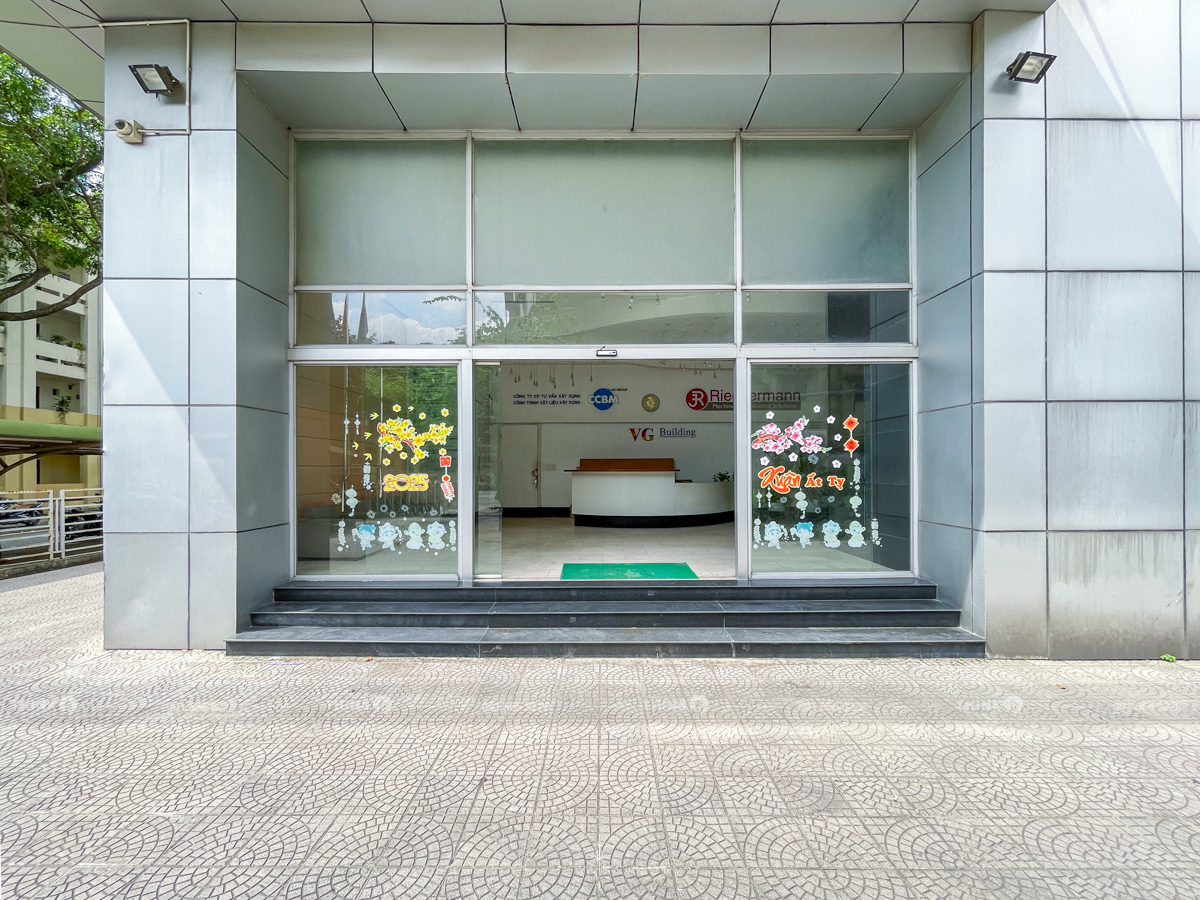 Lối vào sảnh toà nhà VG Building