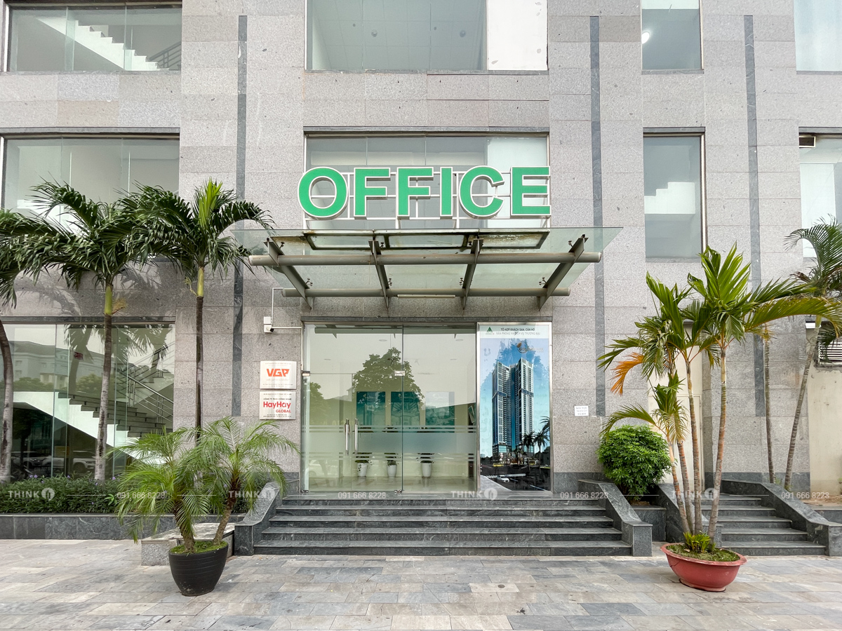 Lối vào sảnh văn phòng Green Park Tower Dương Đình Nghệ