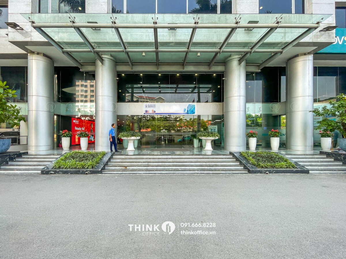 Lối vào sảnh A văn phòng toà nhà Handiresco Tower Kim Mã