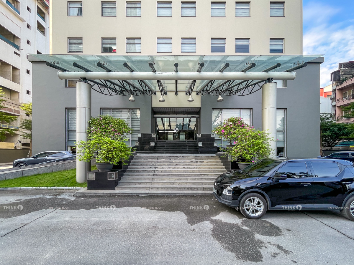 Lối vào sảnh văn phòng toà nhà Simco Building Phạm Hùng