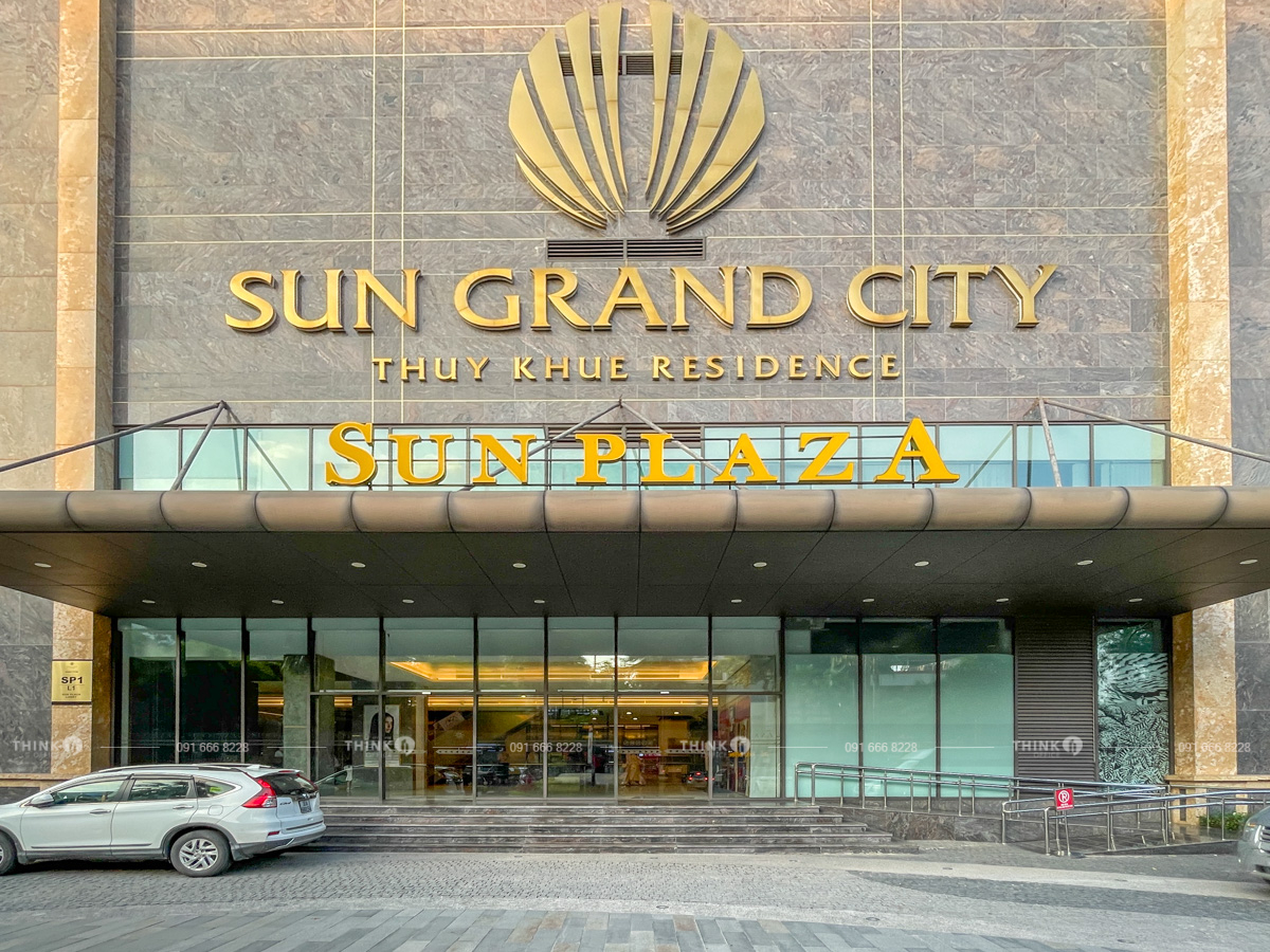 Lối vào sảnh văn phòng toà nhà Sun Grand City