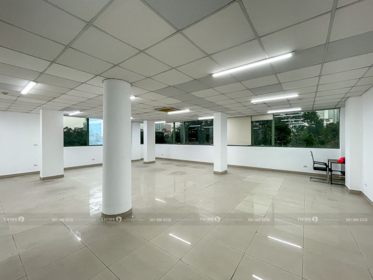 Mặt bằng trống điển hình 141 Hoàng Quốc Việt