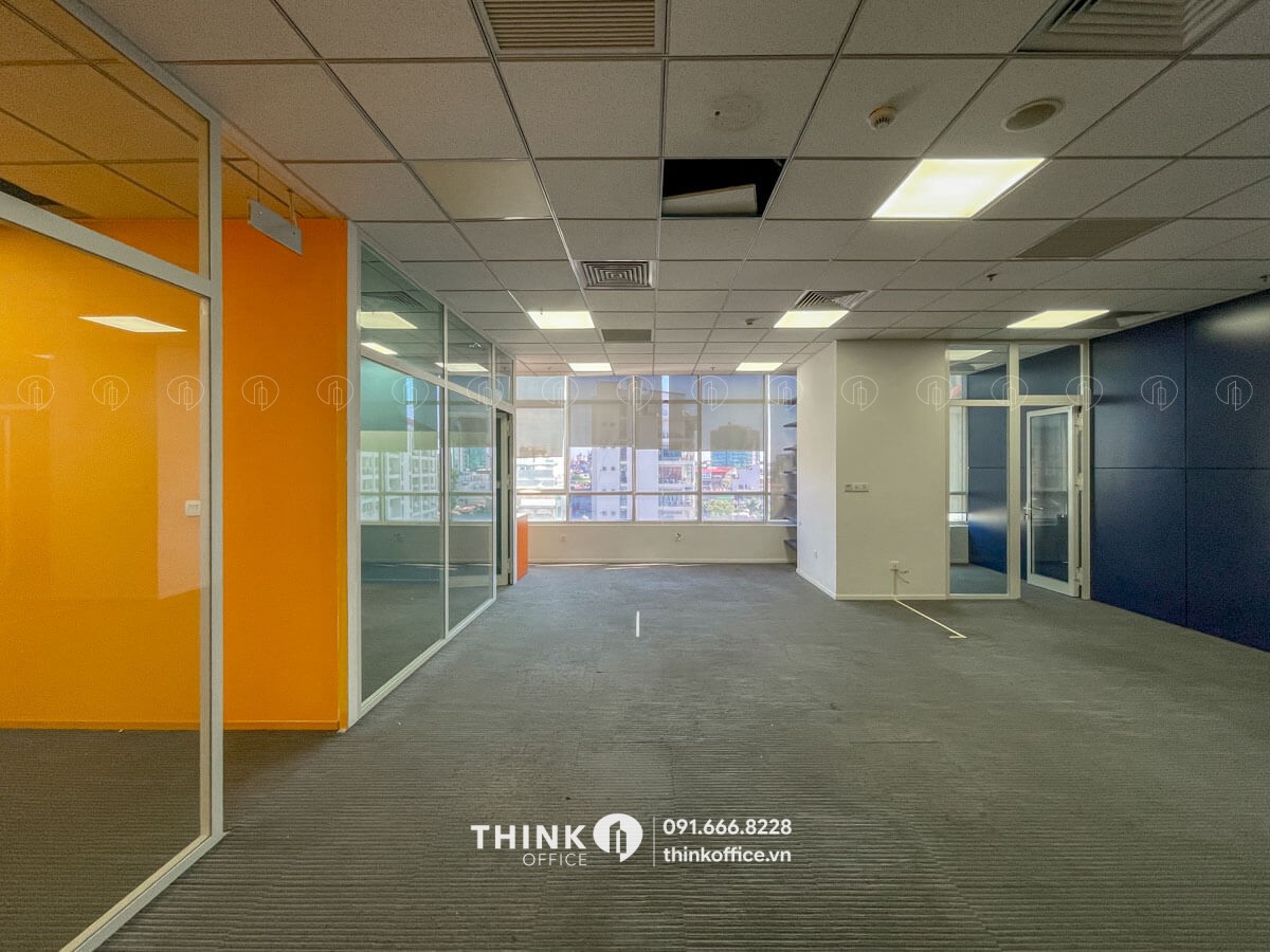 Mặt bằng văn phòng sẵn nội thất điển hình The Lancaster Building Núi Trúc