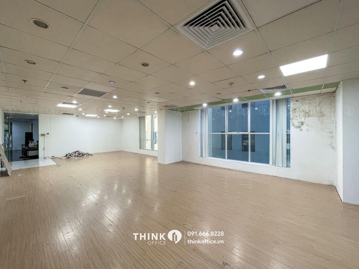 Mặt bằng văn phòng hiện đại cho thuê tại toà nhà VMT Building Duy Tân