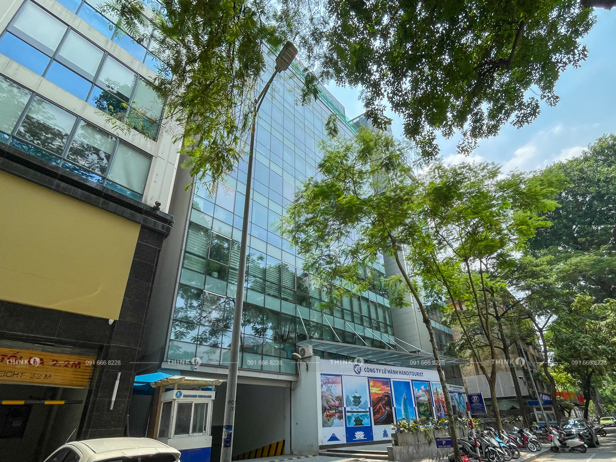 Mặt sau Hanoi Tourist Building