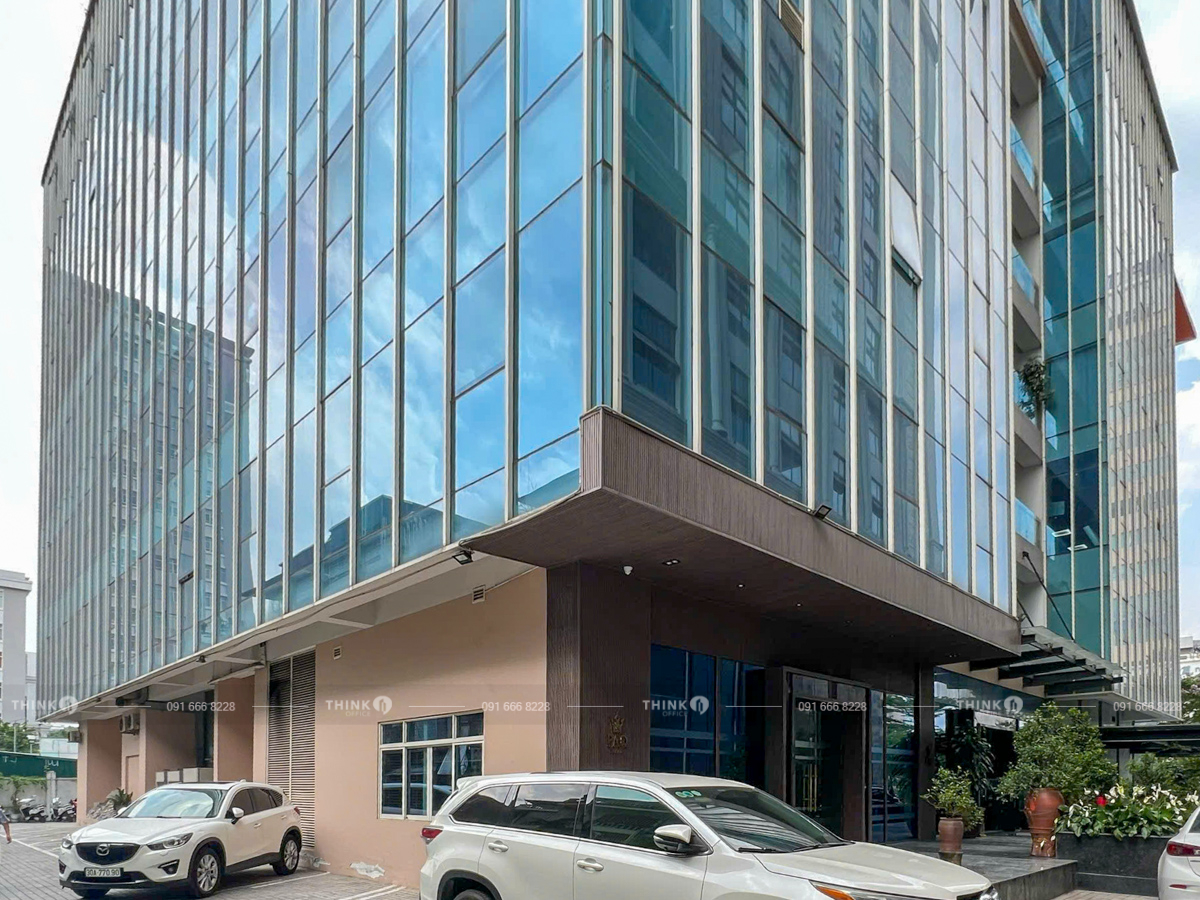 Phía sau toà nhà AZ Lâm Viên Complex