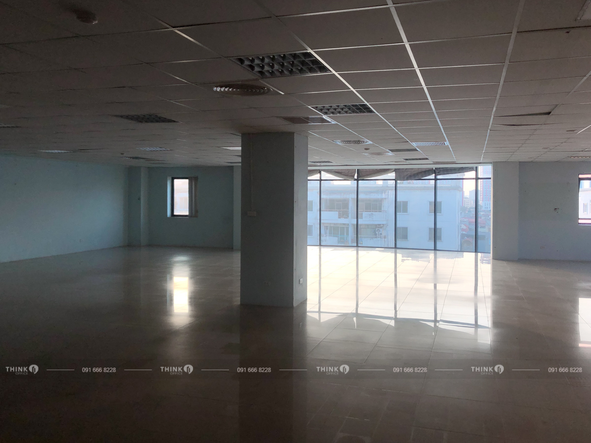 Sàn cho thuê điển hình Lucky Building Trần Thái Tông