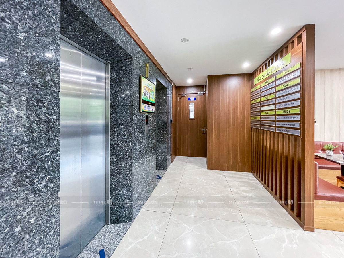 Sảnh thang máy toà nhà Âu Việt Building
