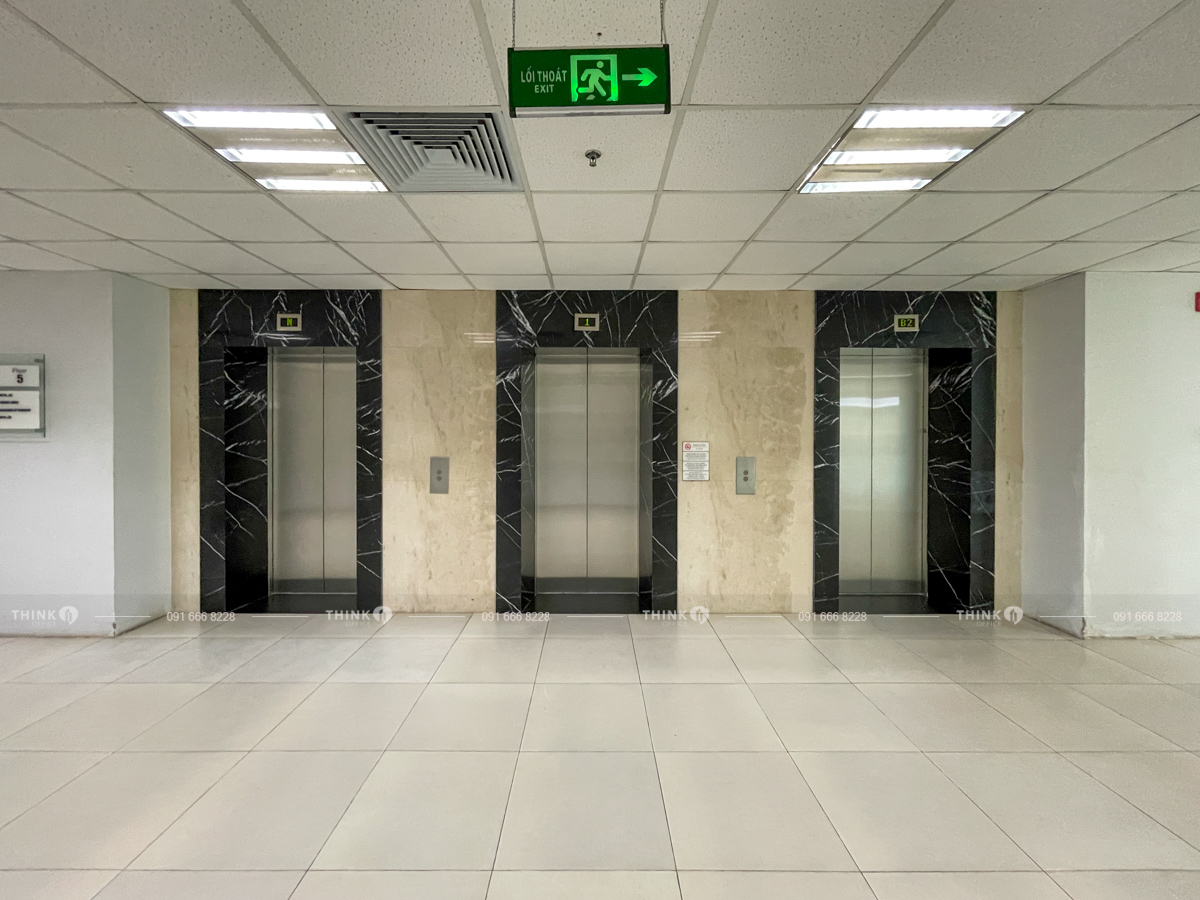 Sảnh thang máy văn phòng Star Tower Dương Đình Nghệ