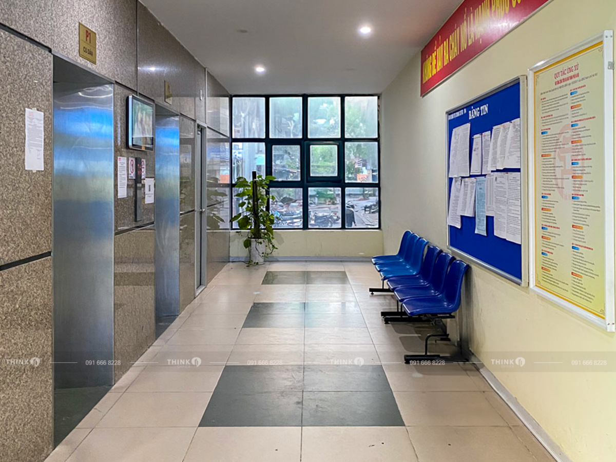 Sảnh thang máy văn phòng toà nhà M3 M4 Nguyễn Chí Thanh