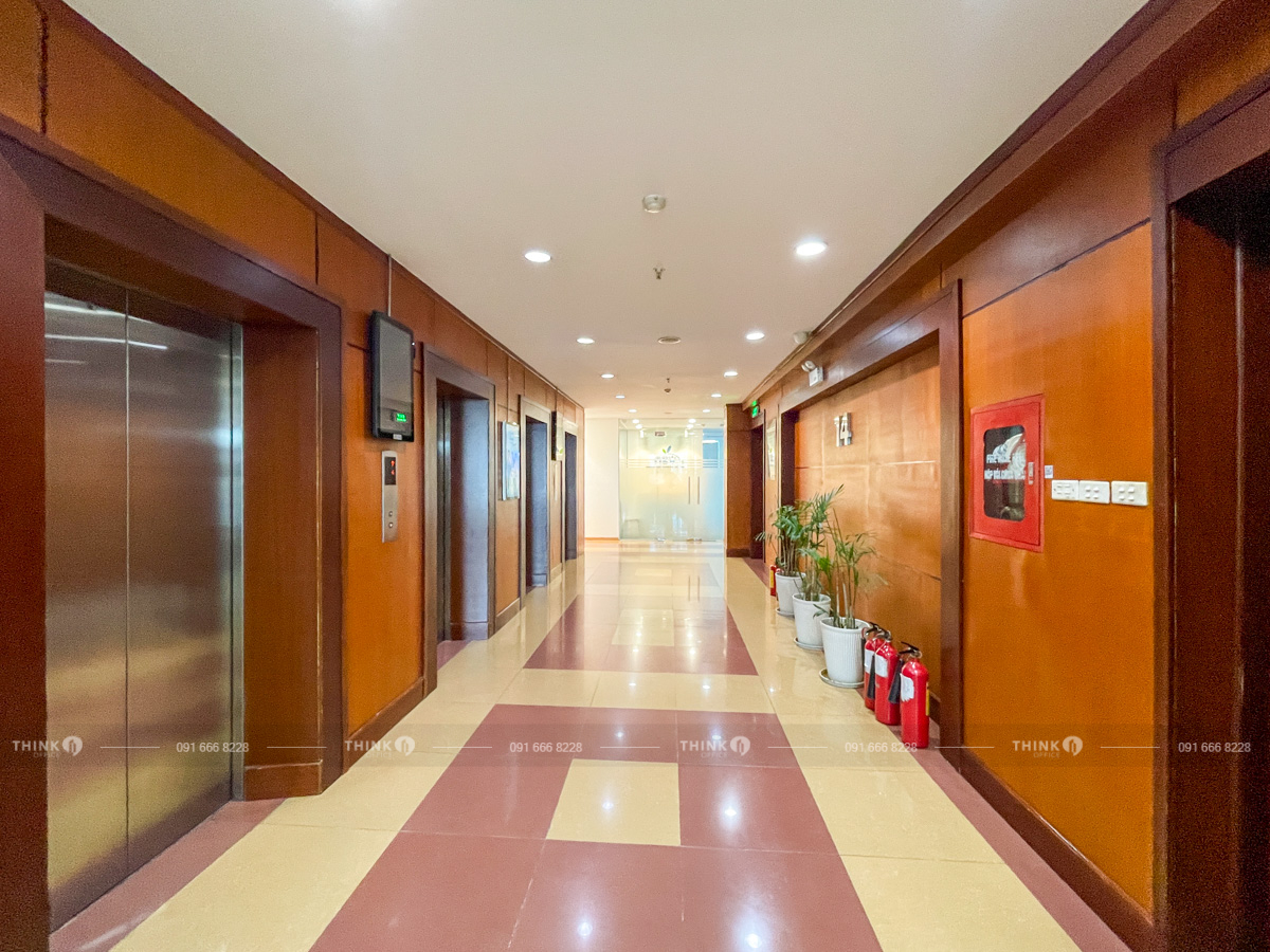 Sảnh thang máy văn phòng toà nhà Viglacera Tower