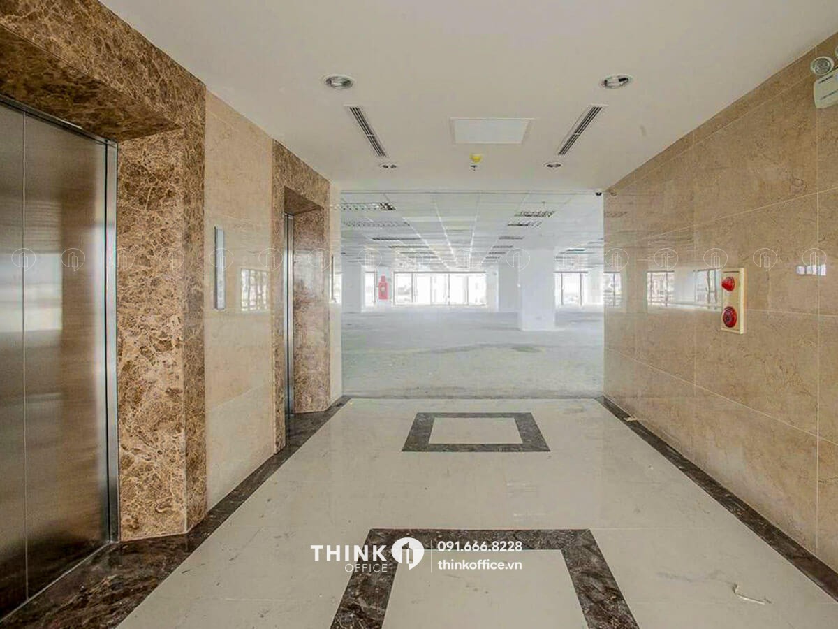 Sảnh thang máy tầng điển hình toà nhà số 5 Điện Biên Phủ