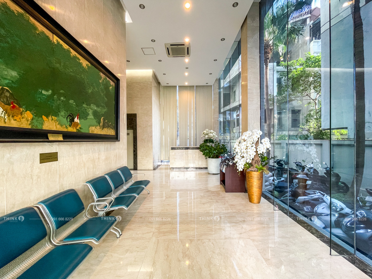 Sảnh toà nhà Plaschem Tower