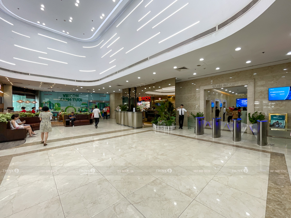 Sảnh toà nhà Rox Tower