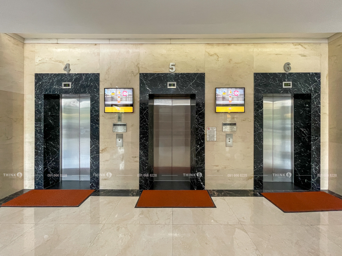 Thang máy Star Tower Dương Đình Nghệ