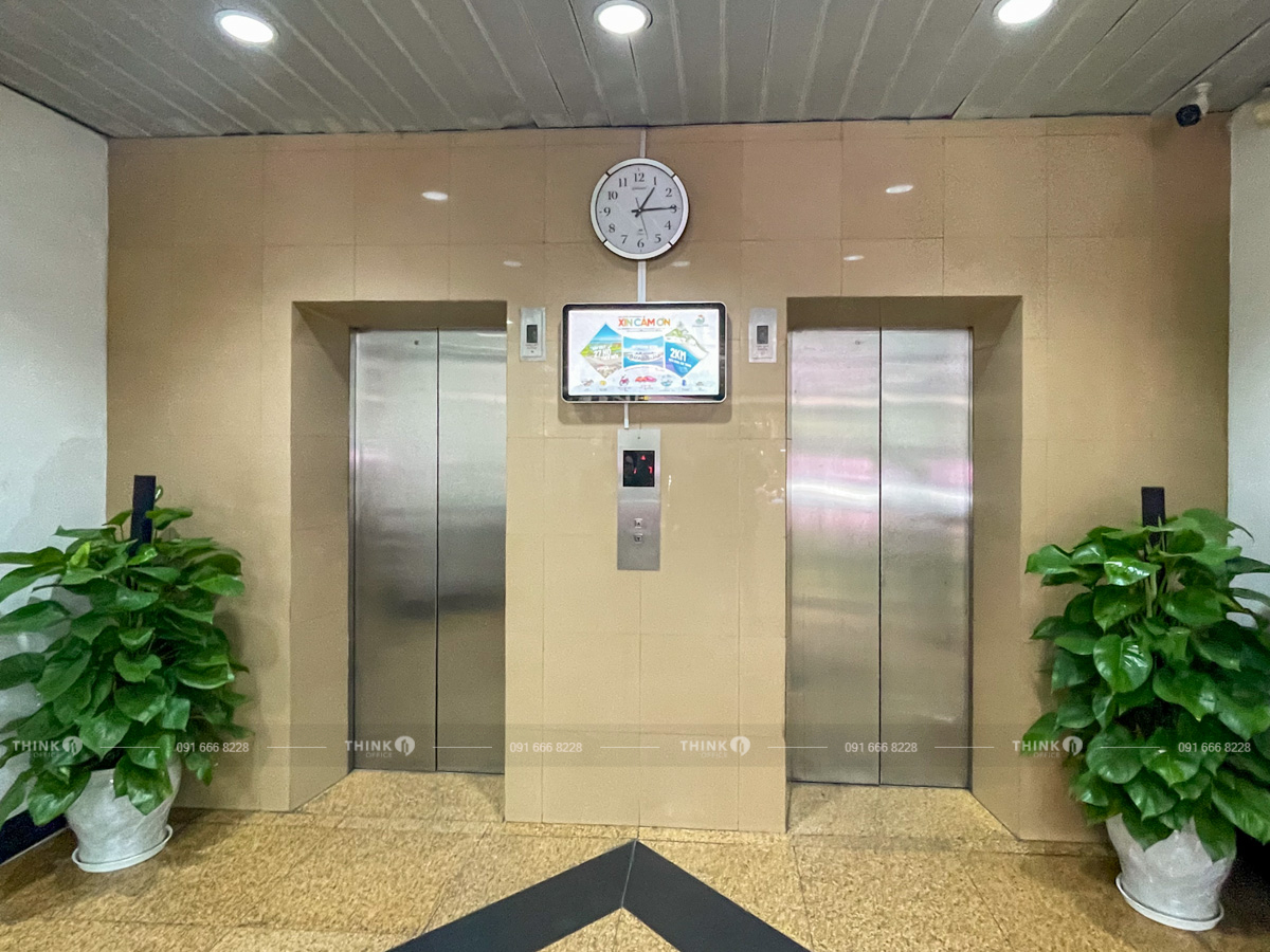 Thang máy toà nhà Vinaplast Building Ngô Quyền