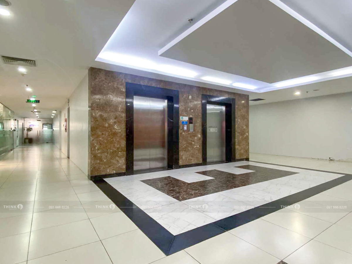 Thang máy văn phòng toà nhà GP Invest Building