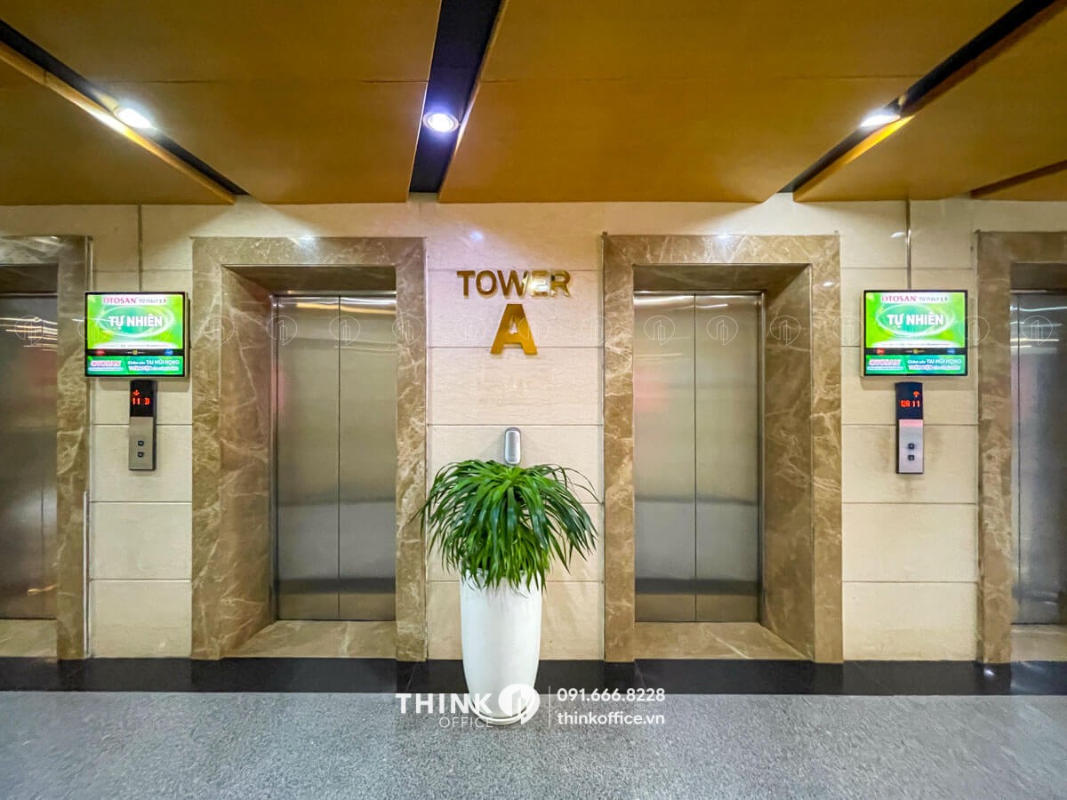 Thang máy văn phòng toà nhà Handiresco Tower Kim Mã