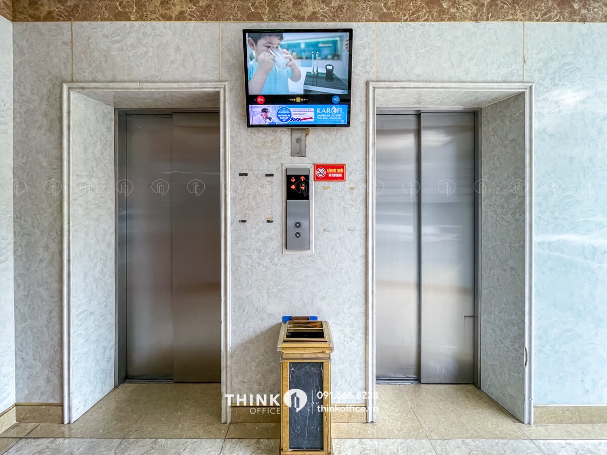 Thang máy văn phòng toà nhà Liễu Giai Tower