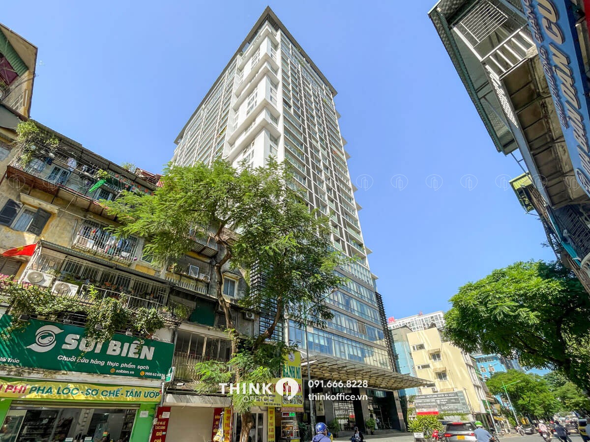 Mặt ngoài toà nhà The Lancaster Building