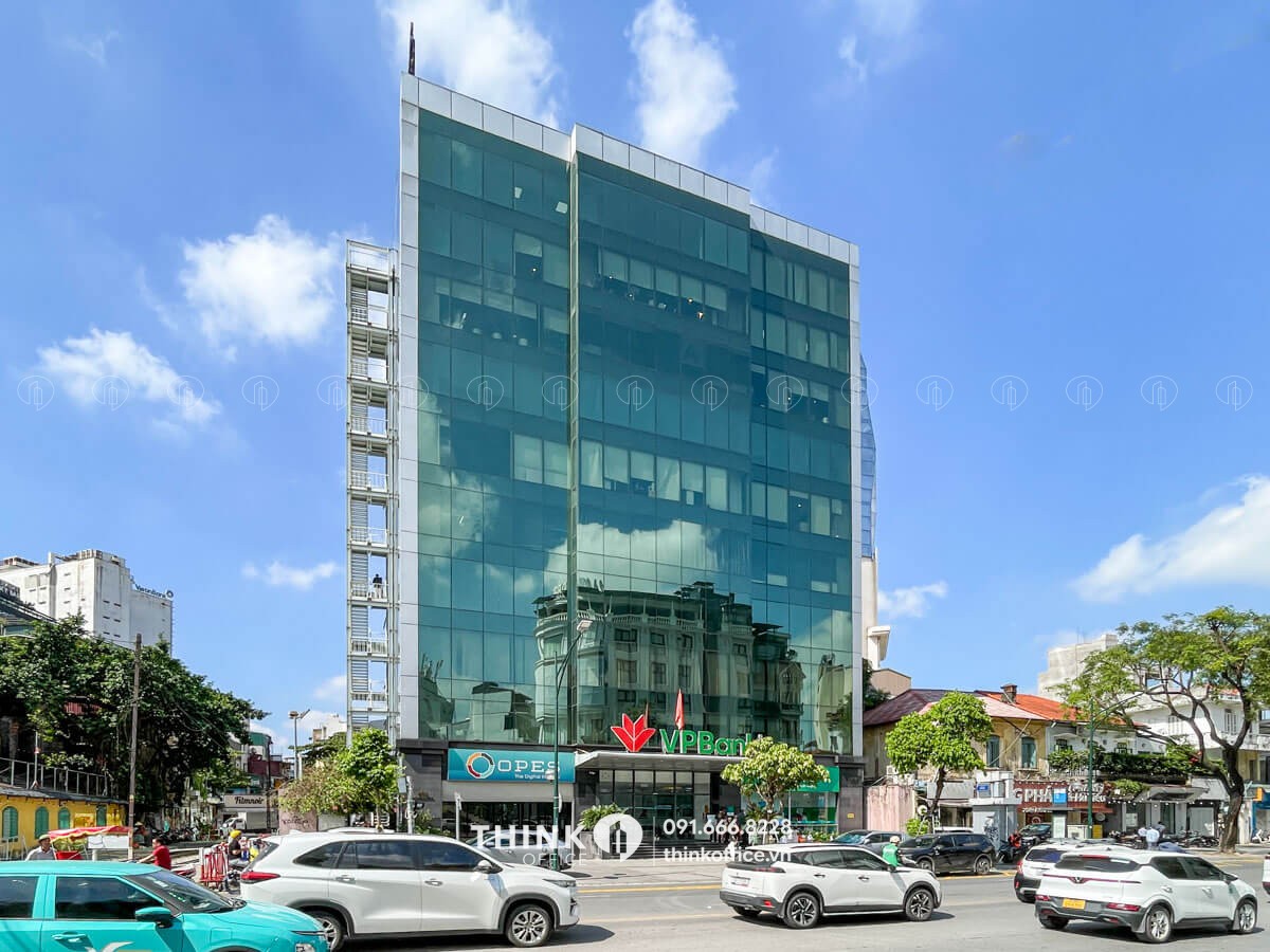 Mặt ngoài tòa nhà số 5 Điện Biên Phủ