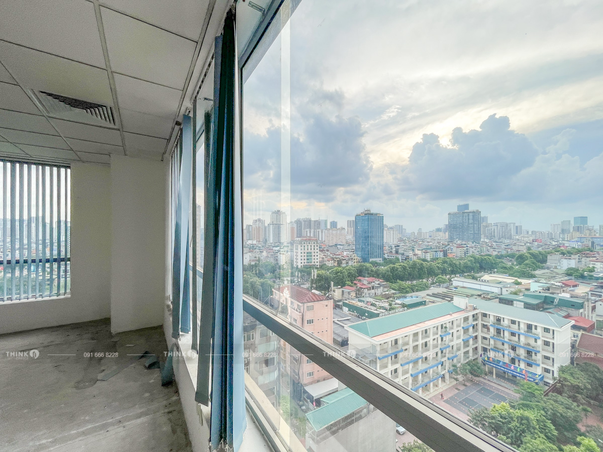 View văn phòng điển hình toà nhà Rox Tower Sky City