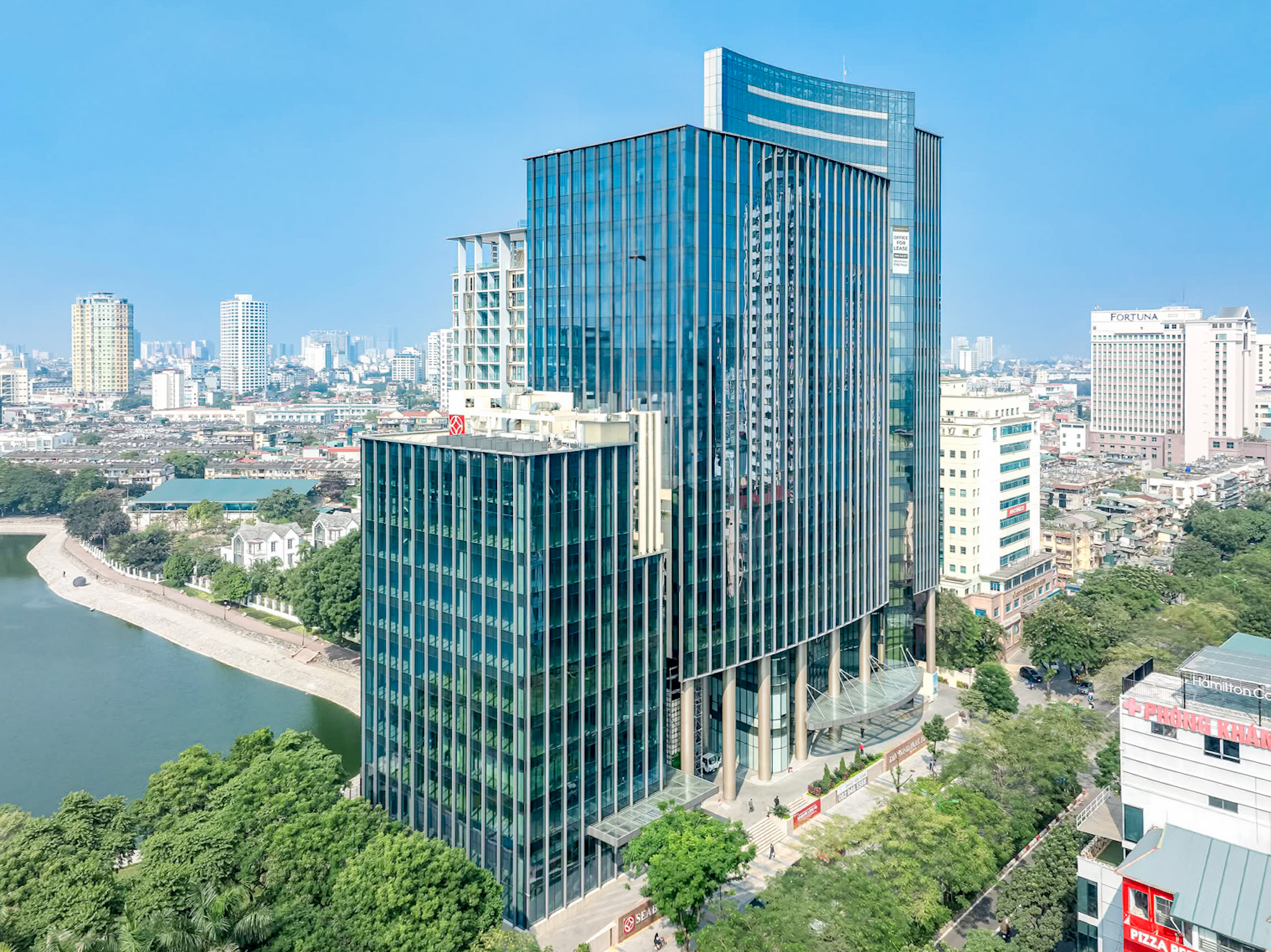 Cho thuê văn phòng tại BRG Diamond Park Plaza