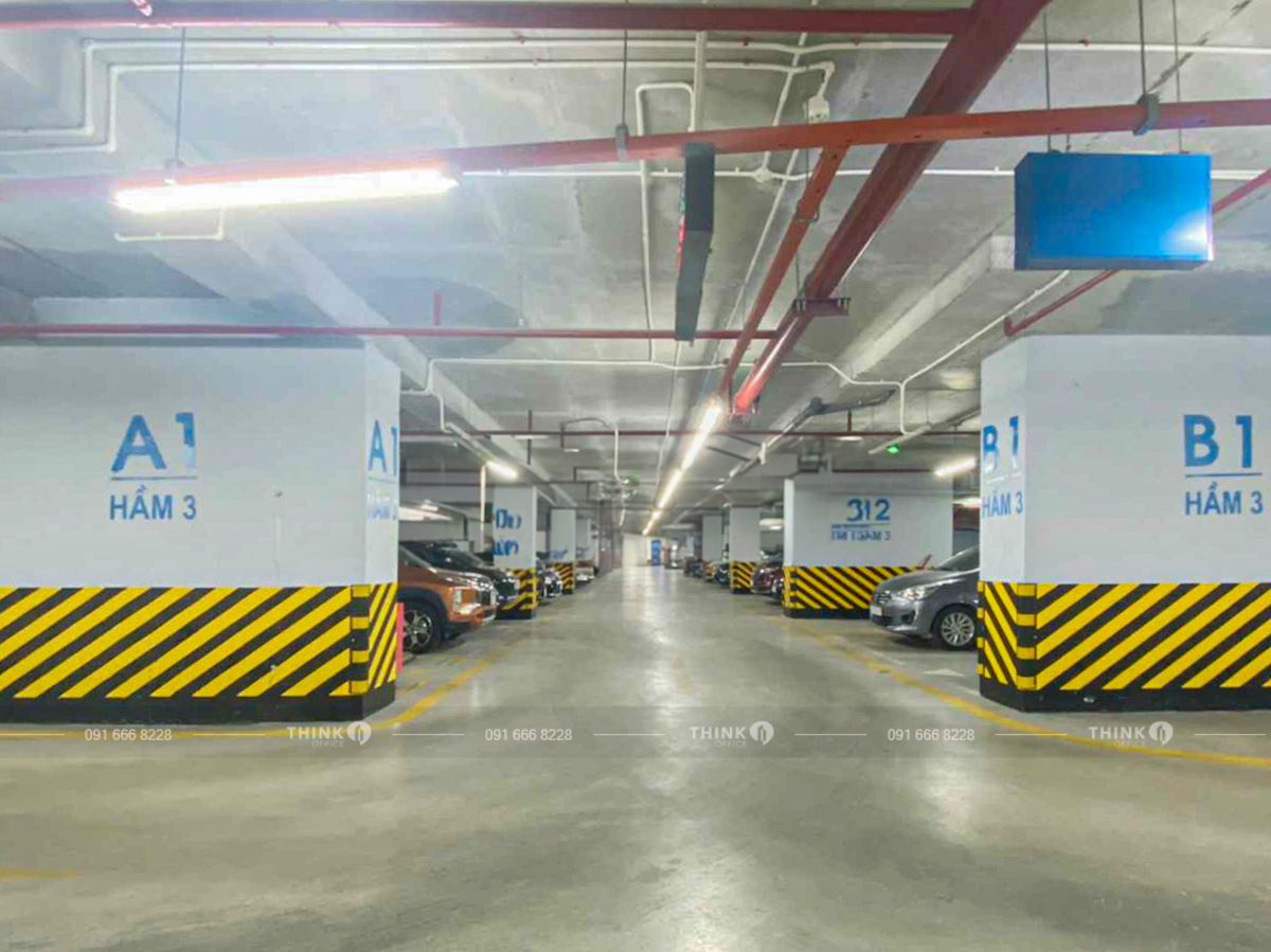Hầm để xe toà nhà Golden Park Tower