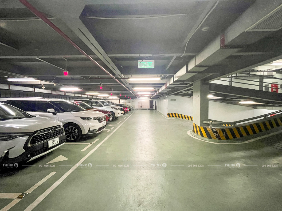 Hầm để xe toà nhà Leadvisors Place
