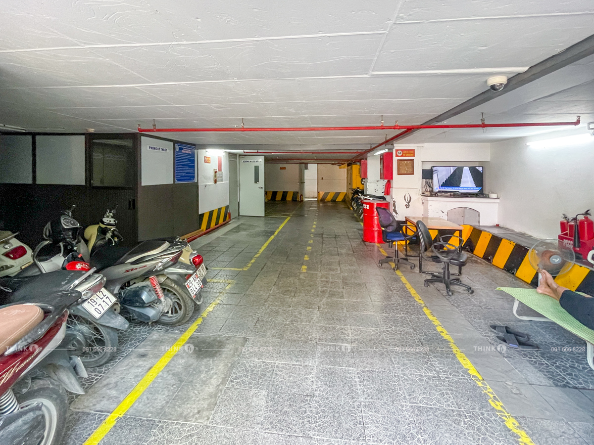 Hầm để xe toà nhà Qunimex Building Lê Đại Hành