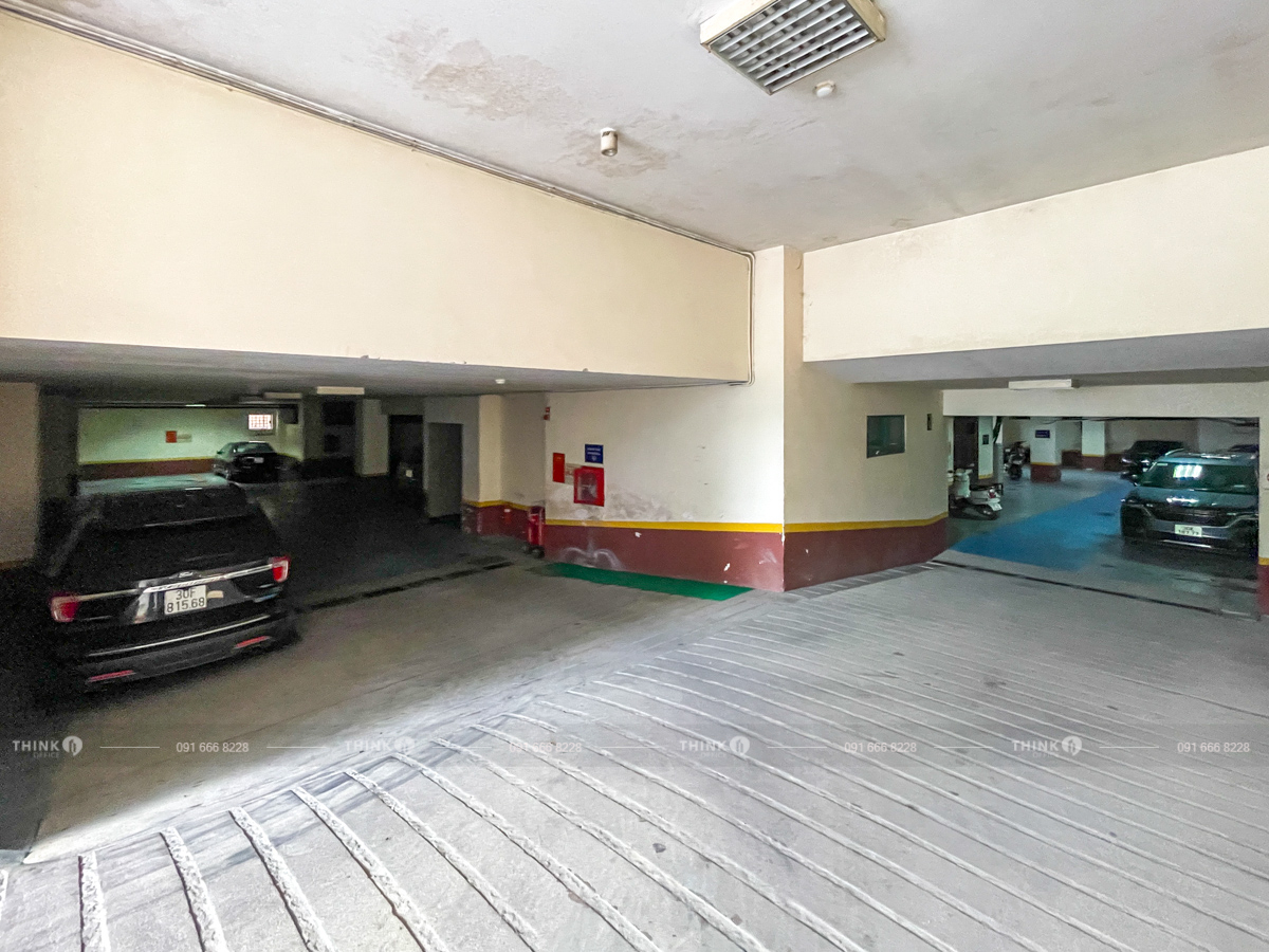 Hầm để xe toà nhà Vinare Building Lê Duẩn