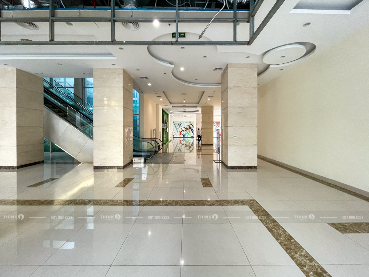Hành lang sảnh toà nhà Mandarin Garden 2