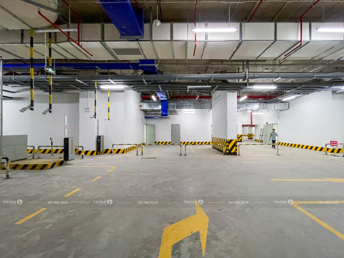 Khu vực hầm để xe toà nhà Capital Elite Phạm Hùng