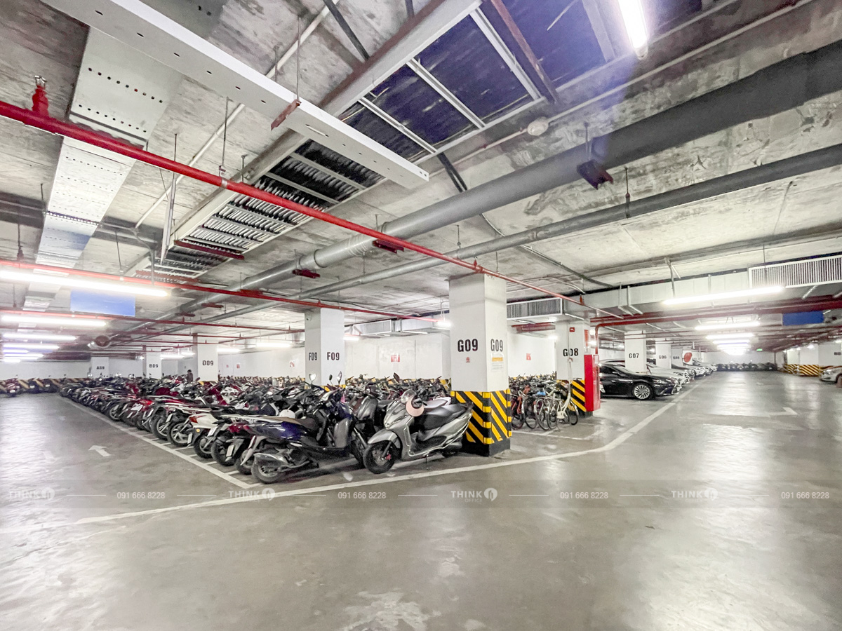 Khu vực hầm để xe toà nhà Hongkong Tower
