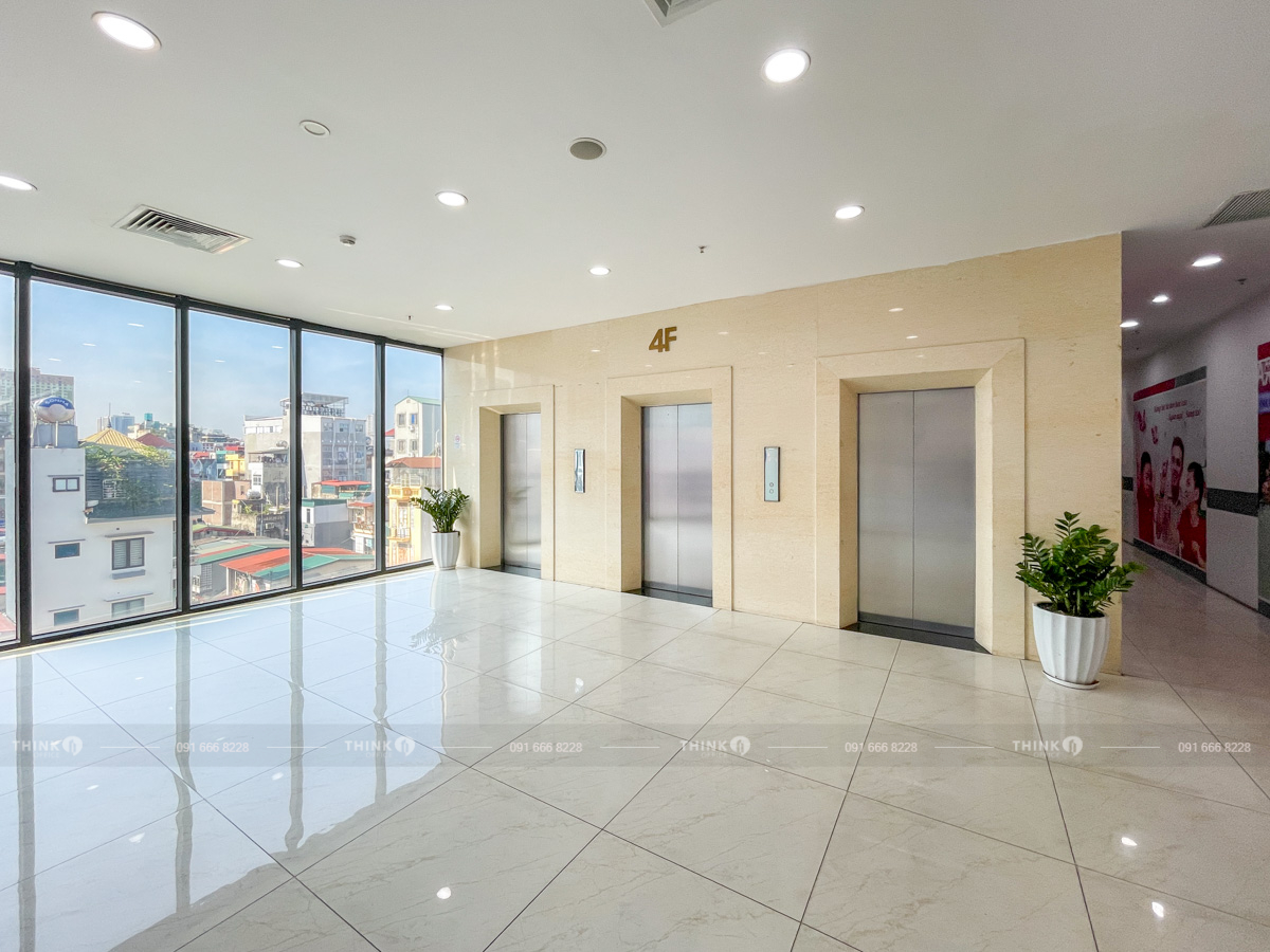 Khu vực sảnh thang máy văn phòng toà nhà Mac Plaza