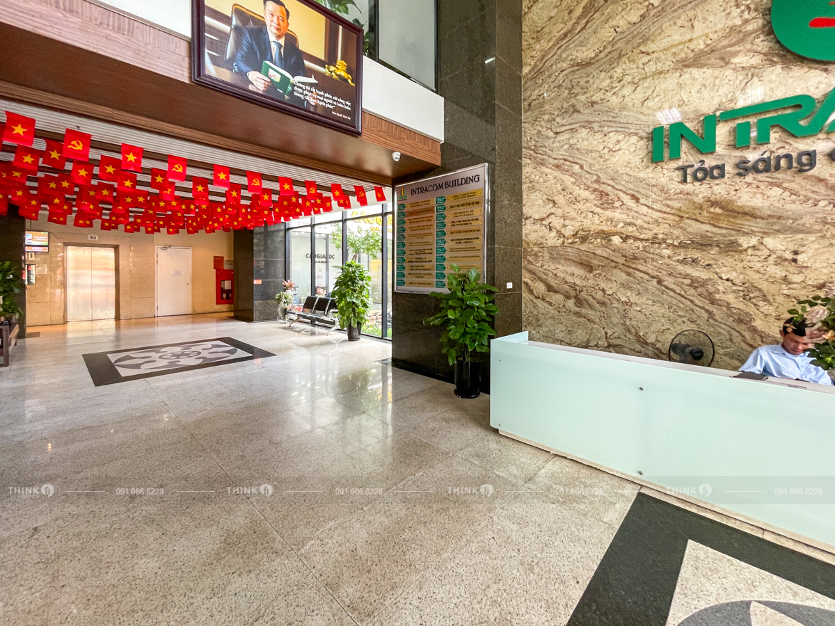 Khu vực sảnh toà nhà Intracom Cầu Diễn