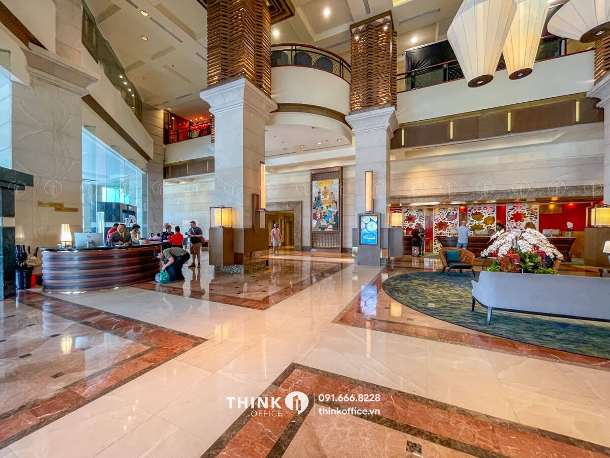 Sảnh chính toà nhà Pan Pacific Hanoi
