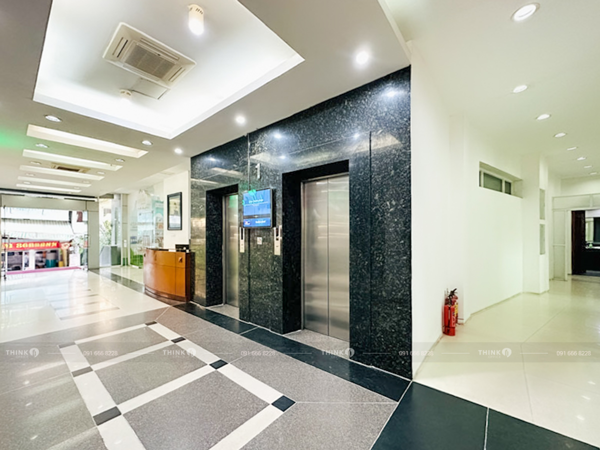 Khu vực sảnh toà nhà Trần Gia Building