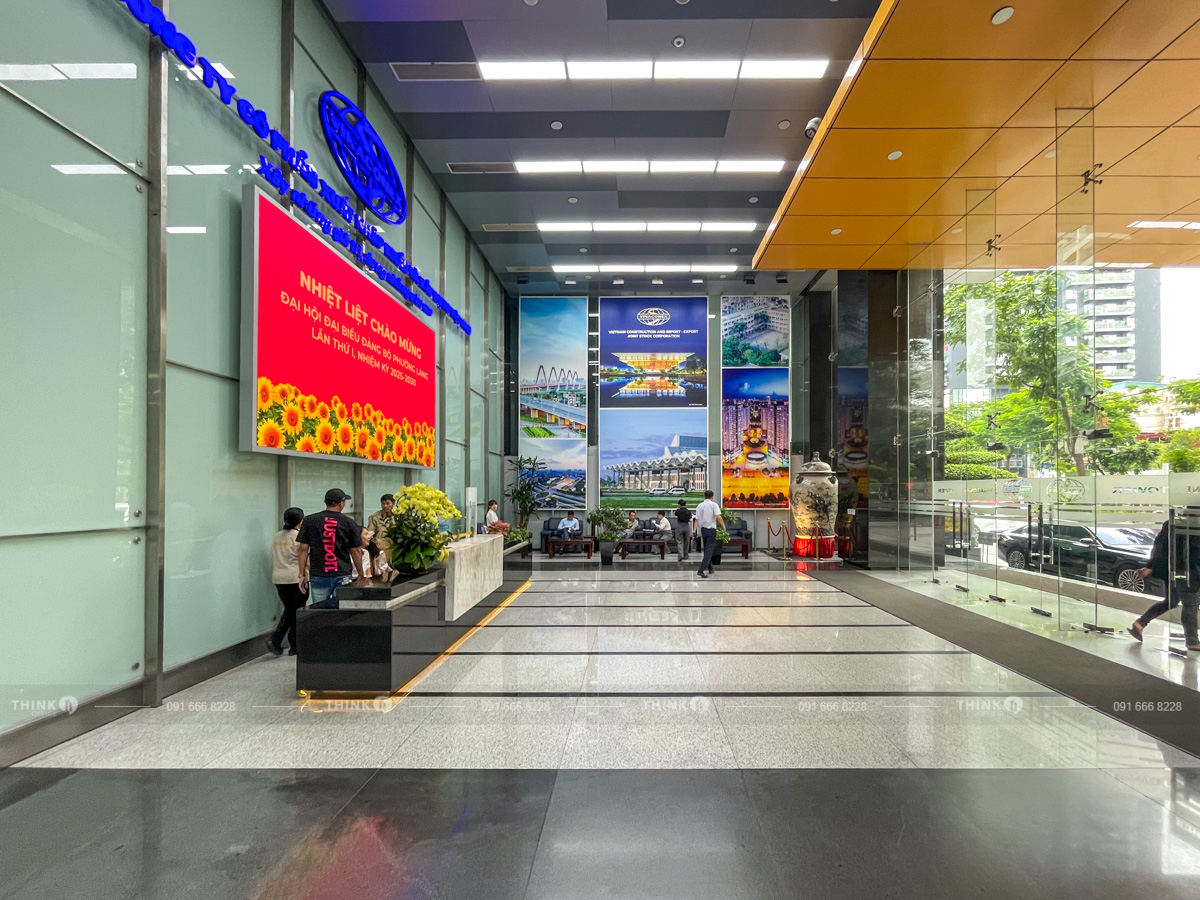 Khu vực sảnh toà nhà Vinaconex Tower Láng Hạ